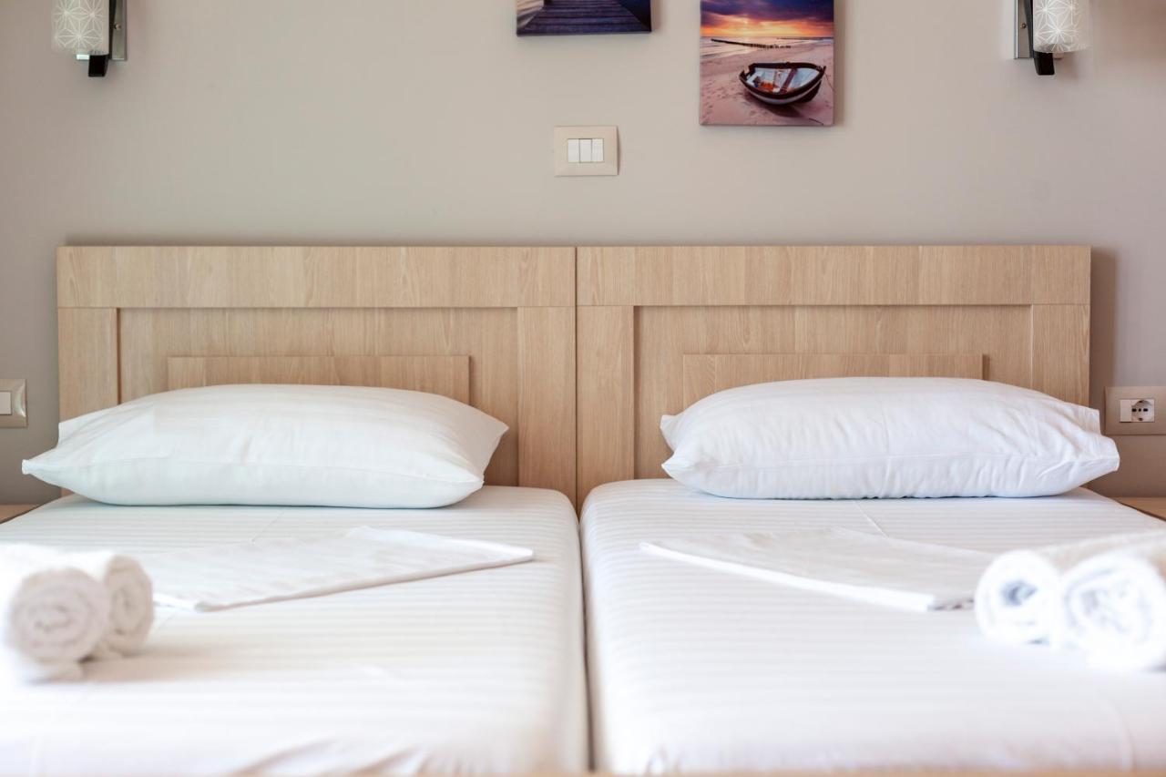 Toni Retzo Rooms Himare Luaran gambar