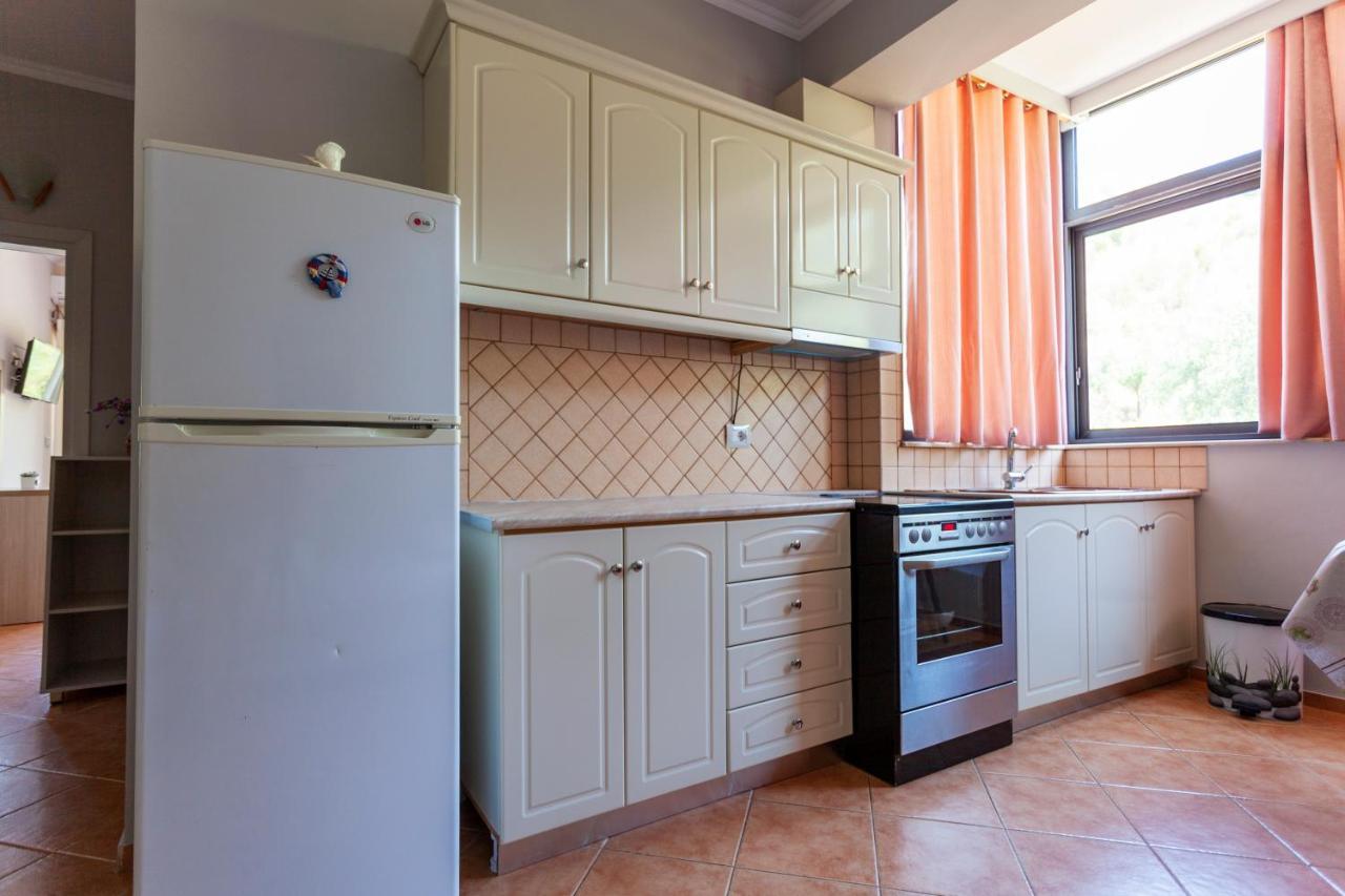 Toni Retzo Rooms Himare Luaran gambar