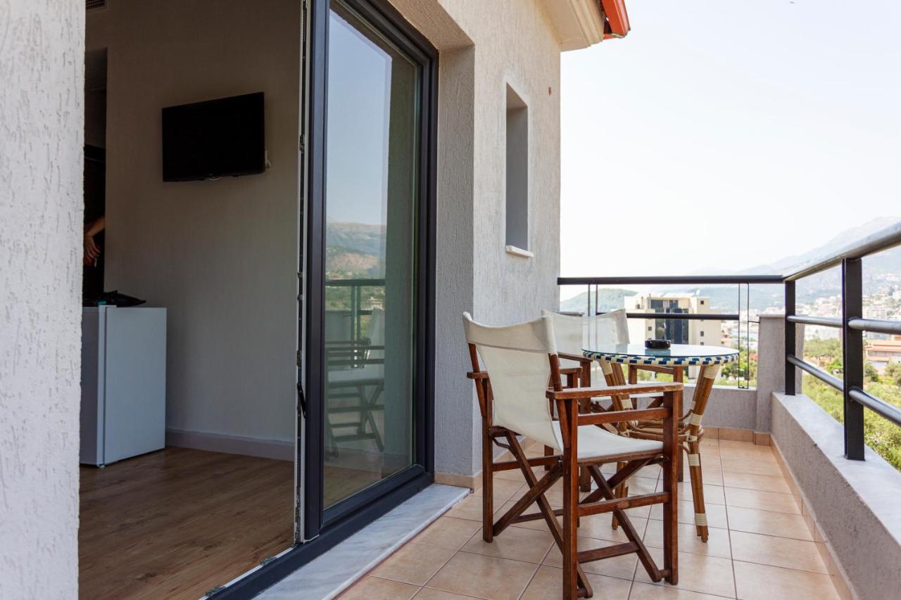 Toni Retzo Rooms Himare Luaran gambar
